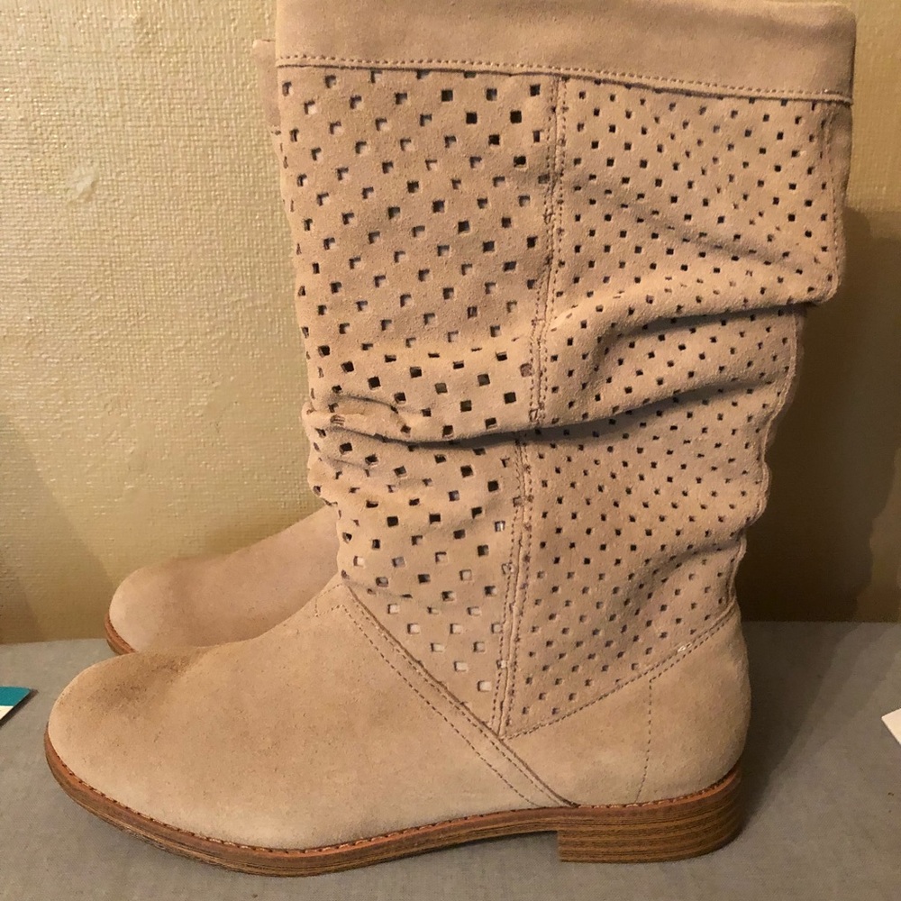Toms Serra boots